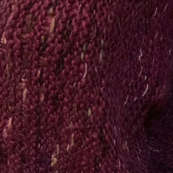 Handmade chunky knit V neck cardigan ceramic unique buttons variegated burgundy - Picture 12 of 12